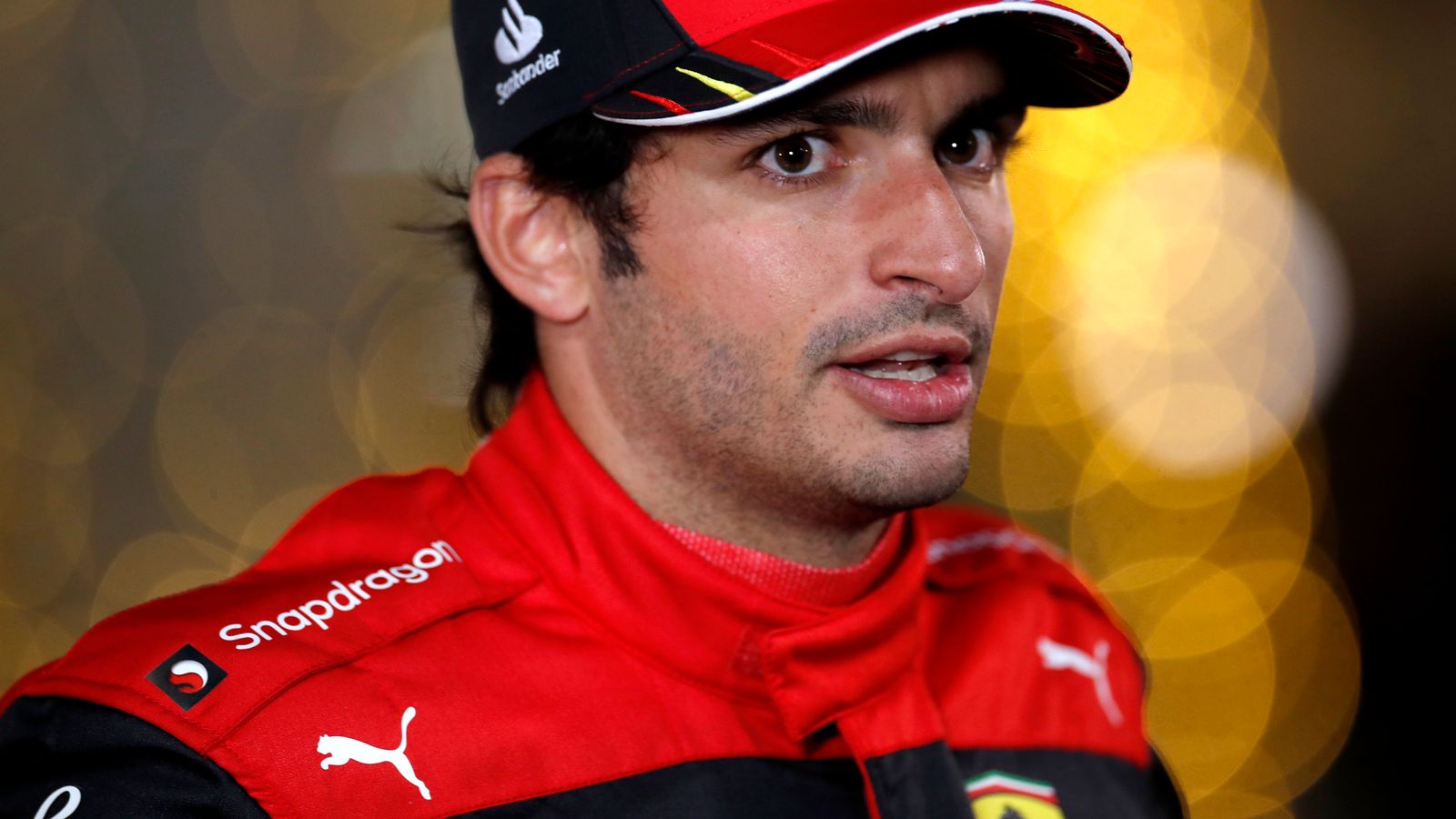 Carlos Sainz: lo spagnolo firma un nuovo contratto con la Ferrari fino alla stagione 2024 di Formula 1