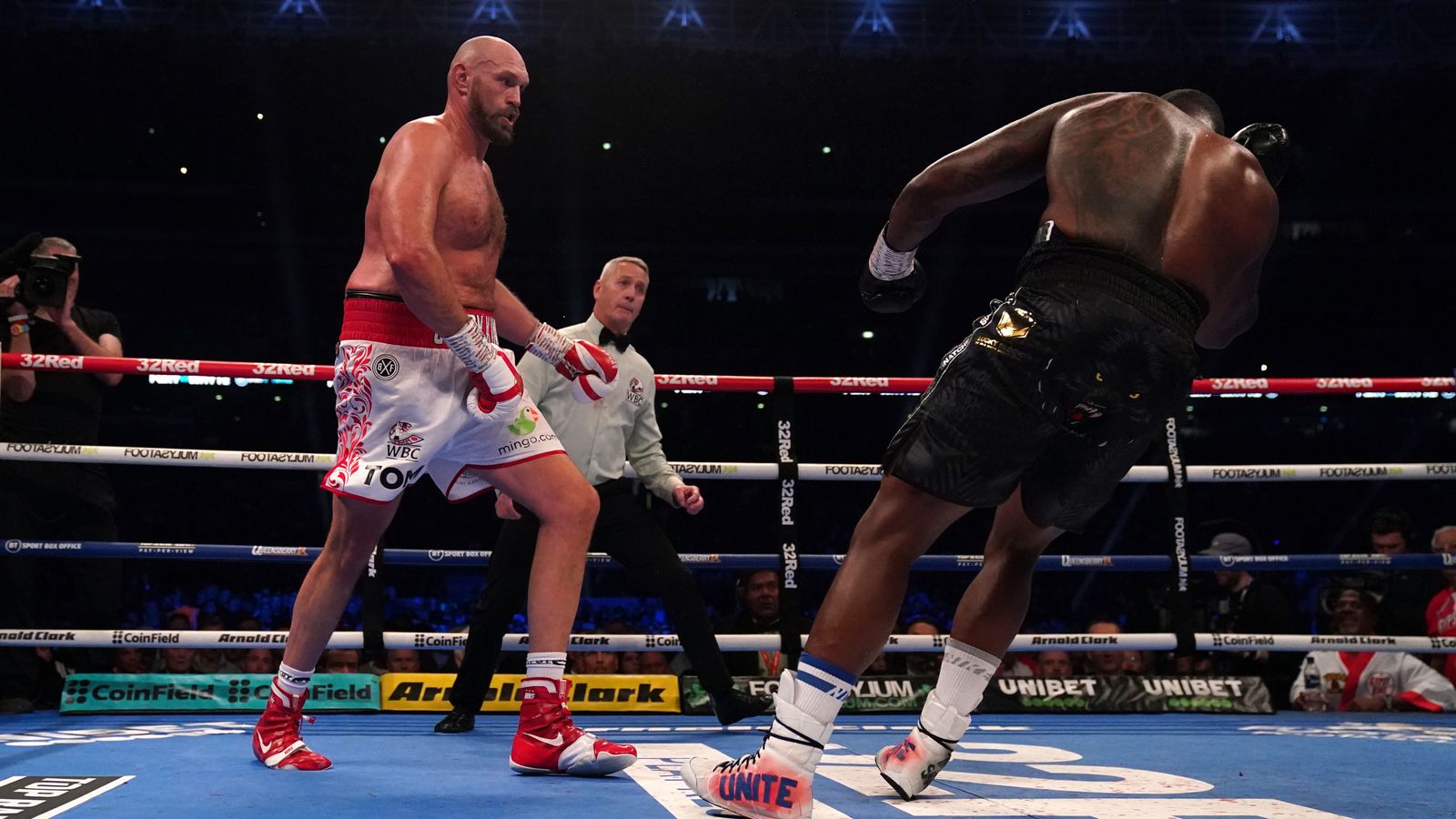 How Fury beat Whyte with stunning shot at Wembley Boxing News Sky Sports
