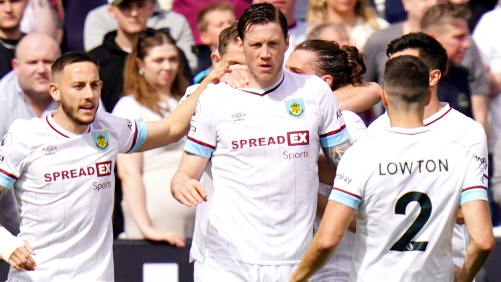 West Ham 1-1 Burnley: Maxwell Cornet nepremárnil penaltu a Clarets začína svoj život potom, čo Shawn Dycke vyrovnal |  futbalové správy