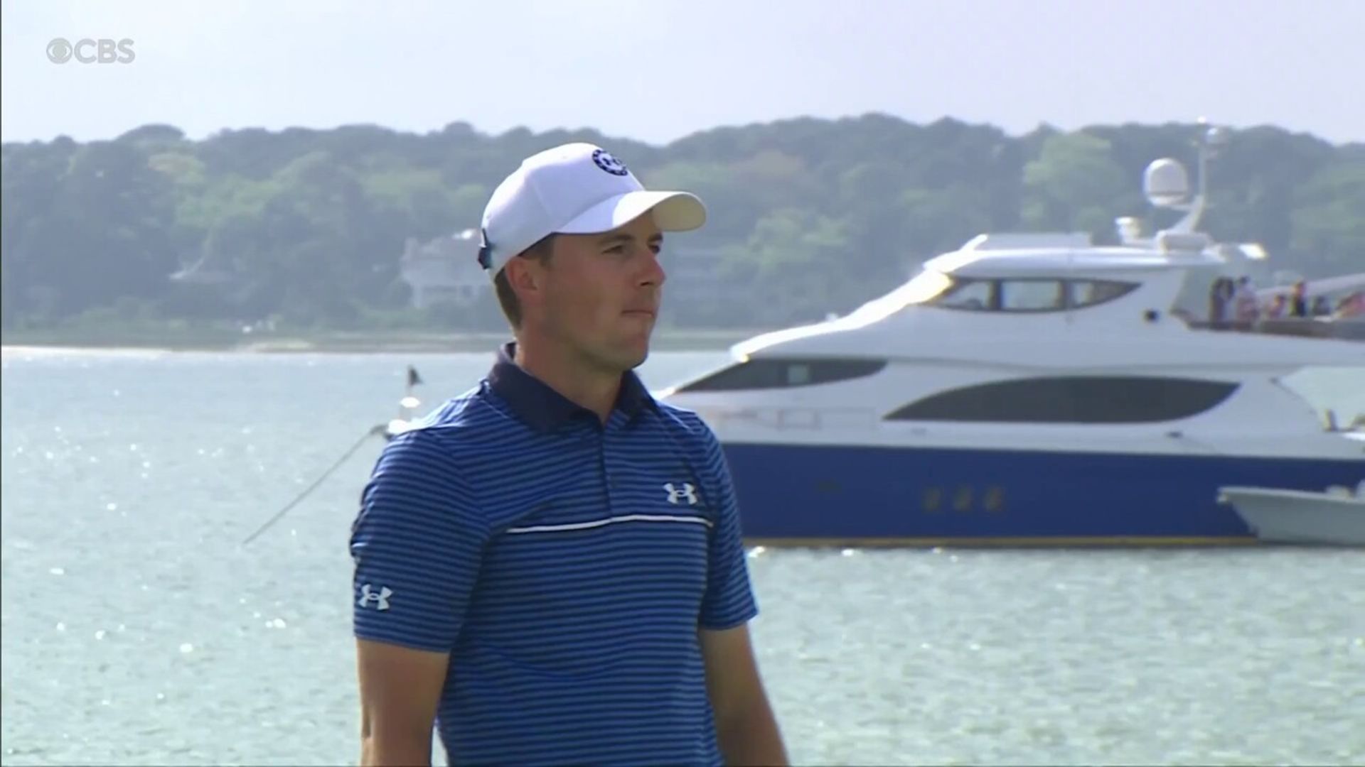 'What is that about?!' - Spieth misses 18-inch putt!