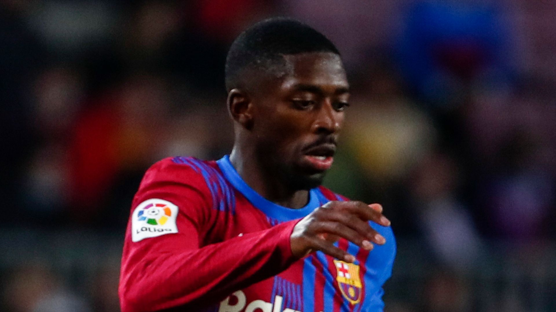Barcelona to step up contract talks with Dembele