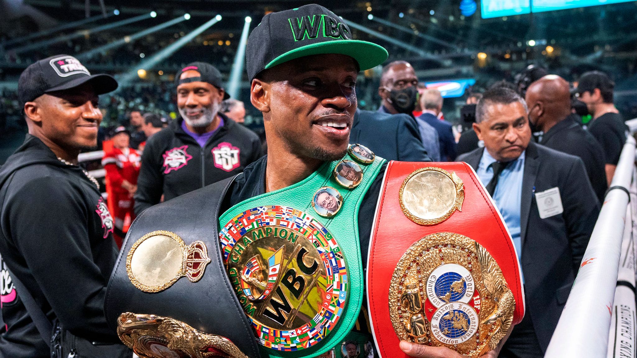 Errol Spence Jr adds third belt with stoppage of WBA champion Yordenis ...