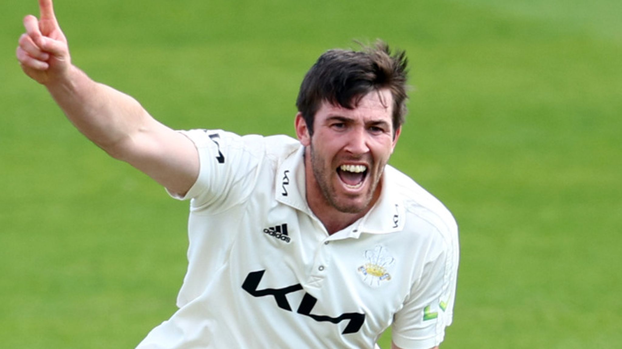 County Championship Jamie Overton claims six wickets for Surrey as