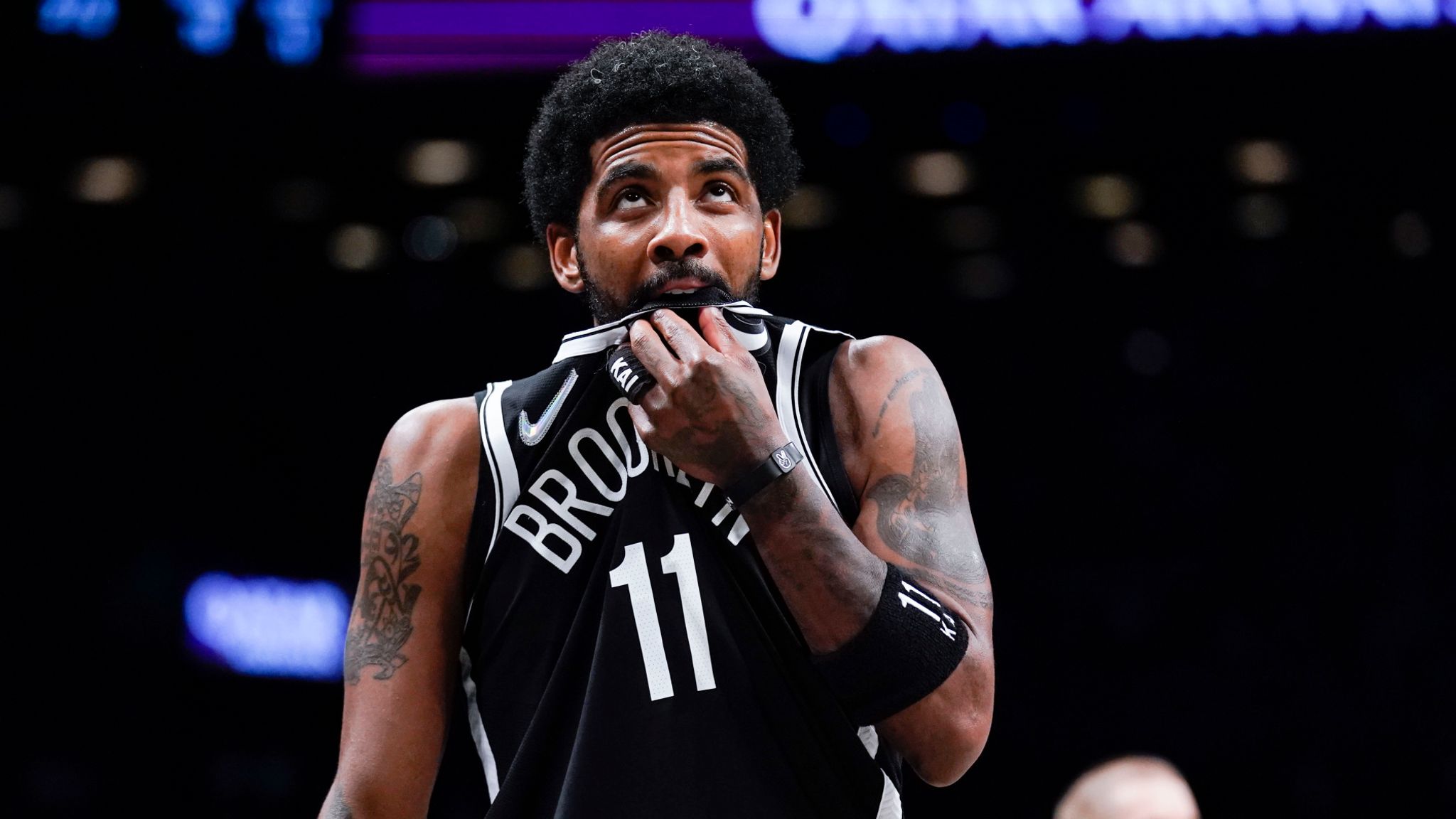 Kyrie to hot sale brooklyn