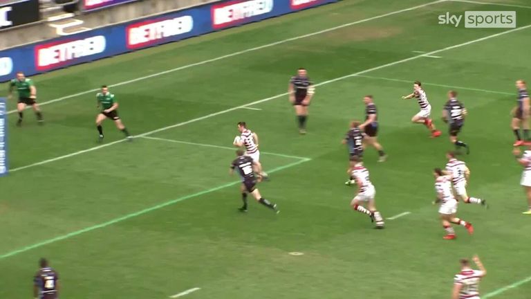 Highlights from Wigan Warriors victory over Wakefield Trinity in the Betfred Super League.