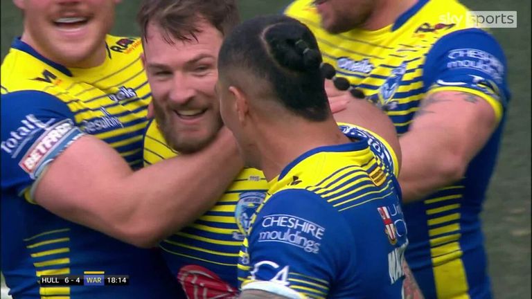 Daryl Clark outwitted the entire Hull FC defence with a brilliant try for Warrington in their Super League clash.