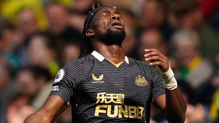 Allan Saint-Maximin rues a missed opportunity