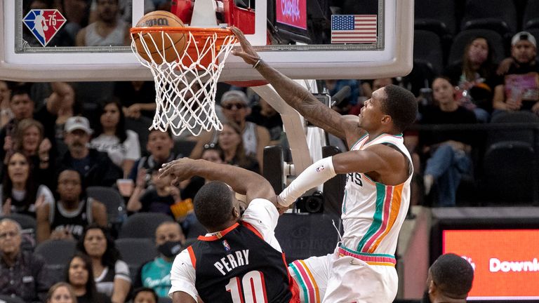 Highlights of Portland Trail Blazers and San Antonio Spurs in Week 24 of the NBA