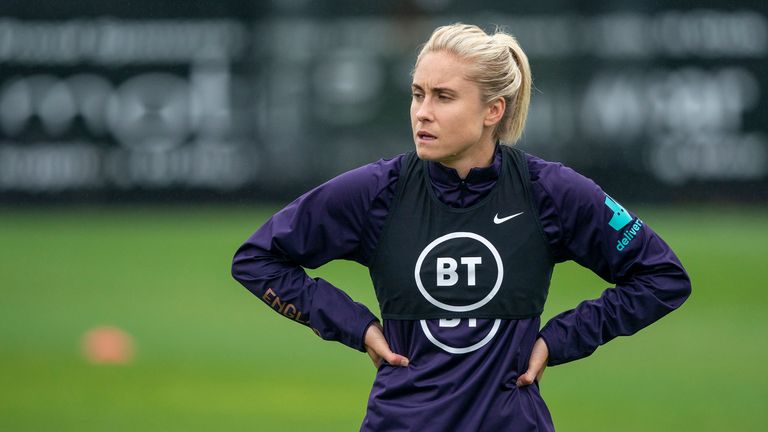 Inglaterra Women's Steph Houghton durante la sesión de entrenamiento en Spennymoor Town Football Club.