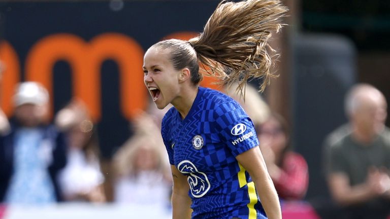 Chelsea's Guro Reiten celebrates scoring 