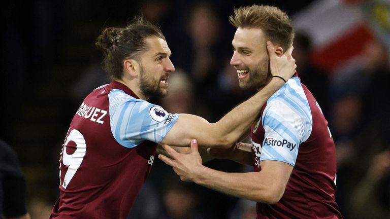 Jay Rodriguez celebrates scoring for Burnley vs Everton