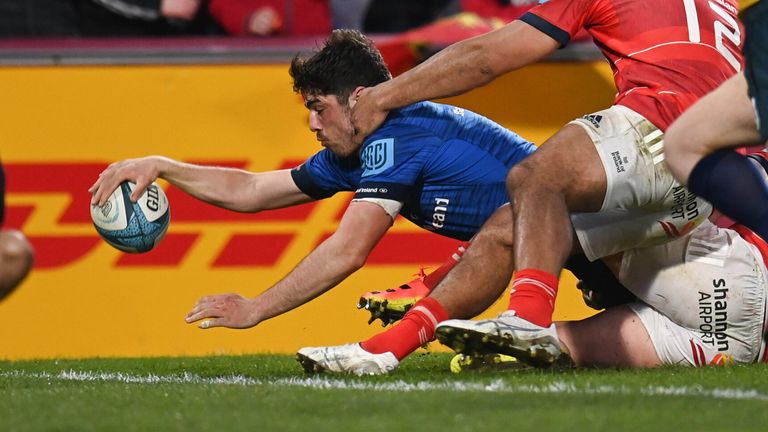 Jimmy O'Brien did well to finish for Leinster's third try 