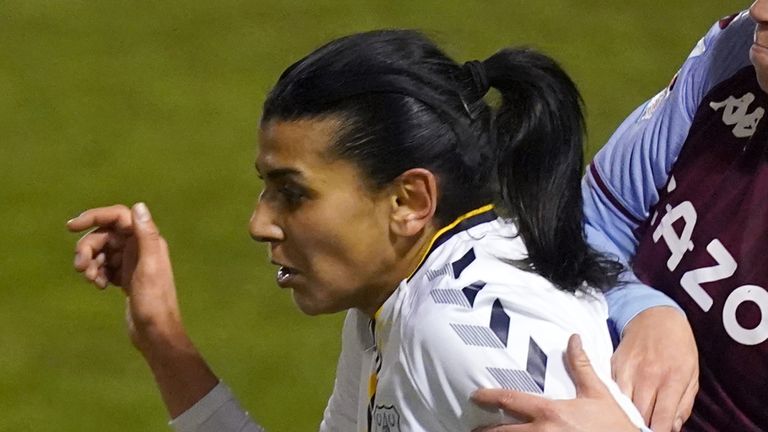 Everton&#39;s Kenza Dali (left) and Aston Villa&#39;s Ruesha Littlejohn battle for the ball during the Barclays FA Women&#39;s Super League at the Banks&#39;s Stadium, Walsall. Picture date: Wednesday March 2, 2022.