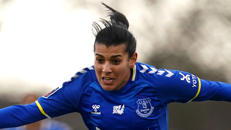 Everton&#39;s Kenza Dali (left) and Reading&#39;s Gemma Evans battle for the ball during the Barclays FA Women&#39;s Super League match at Walton Hall Park, Liverpool. Picture date: Sunday February 6, 2022.