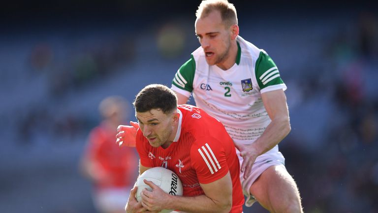 2 April 2022; Sam Mulroy of Louth in action against Seán O'Dea of Limerick during the Allianz Football League Division 3 Final match between Louth and Limerick at Croke Park in Dublin. Photo by Piaras .. M..dheach/Sportsfile