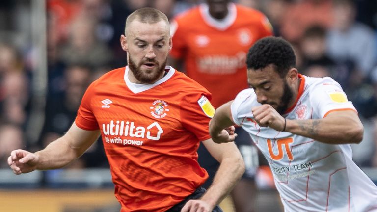 Luton were held to a nervy 1-1 draw by Blackpool