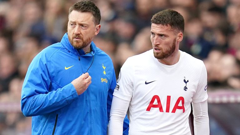 Matt Doherty suffered a knee injury against Aston Villa