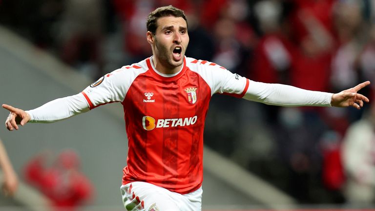 Abel Ruiz celebrates scoring for Braga