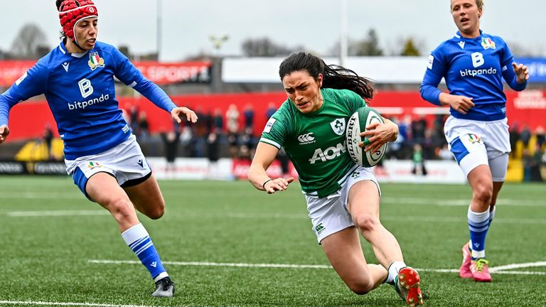 Lucy Mulhall crosses for Ireland's first try