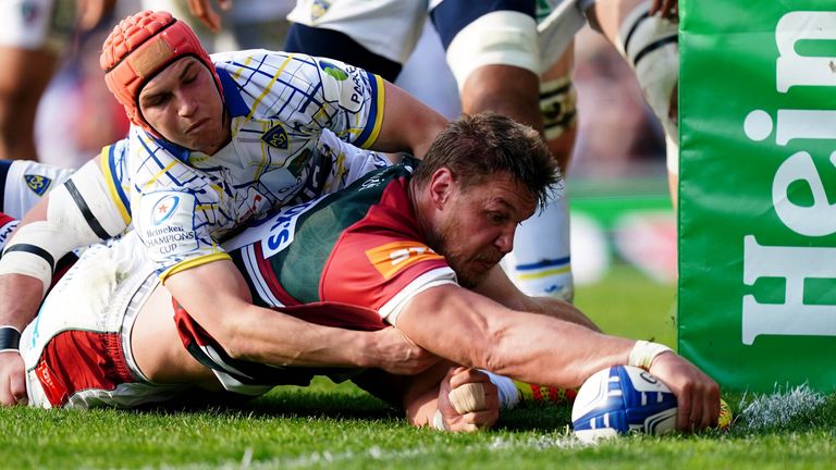 Hanro Liebenberg scored one of four tries as Leicester cruised into the European Cup quarters 