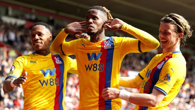Southampton 1-2 Crystal Palace: Substitute Wilfried Zaha scores  stoppage-time winner as visitors come from behind, Football News