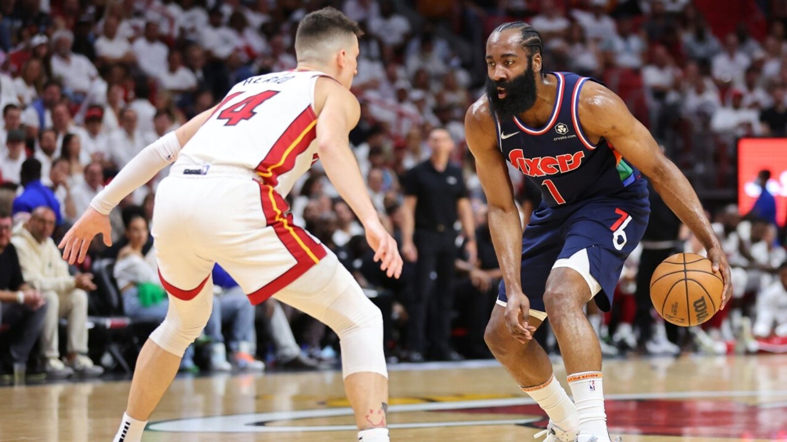 NBA Playoffs: Philadelphia 76ers 92-106 Miami Heat | NBA News | Sky Sports