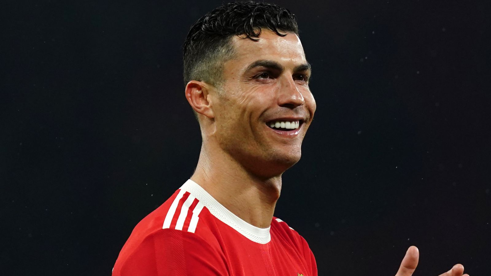 Cristiano Ronaldo: avançado do Manchester United ‘muito feliz’ por permanecer em Old Trafford apesar da má época |  Novidades do centro de transferências