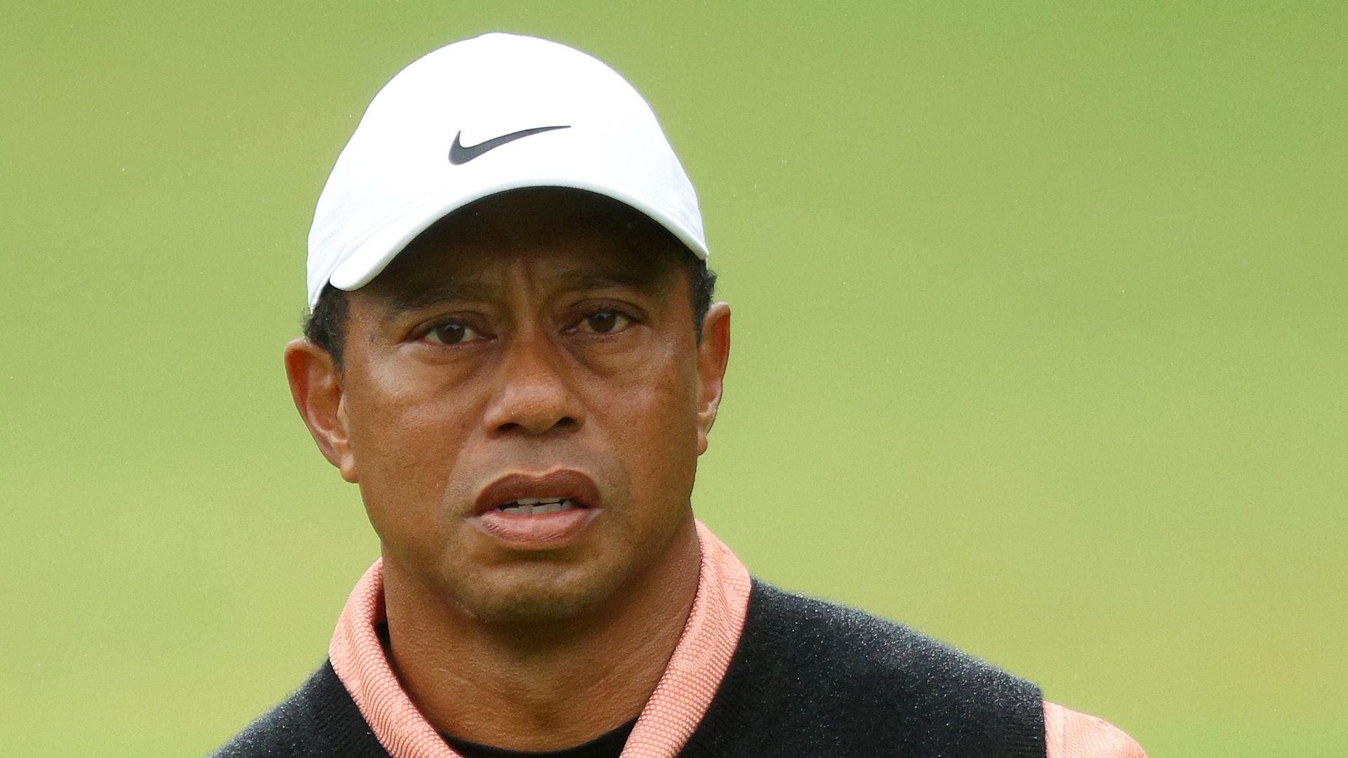 Tiger's terrible triple-bogey on par-3