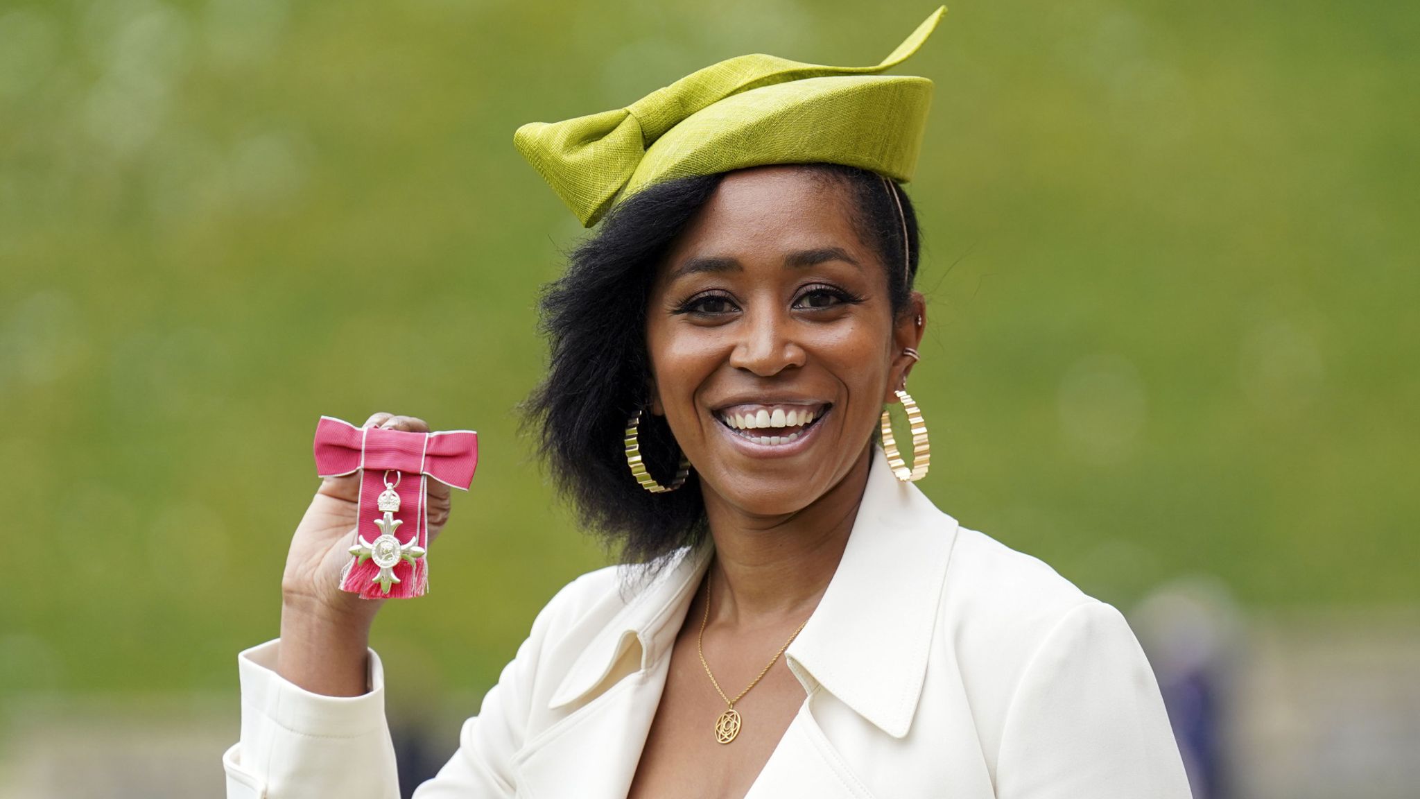 Ebony Jewel Rainford Brent Former England Cricketer Collects Mbe Along With Six Nations Grand