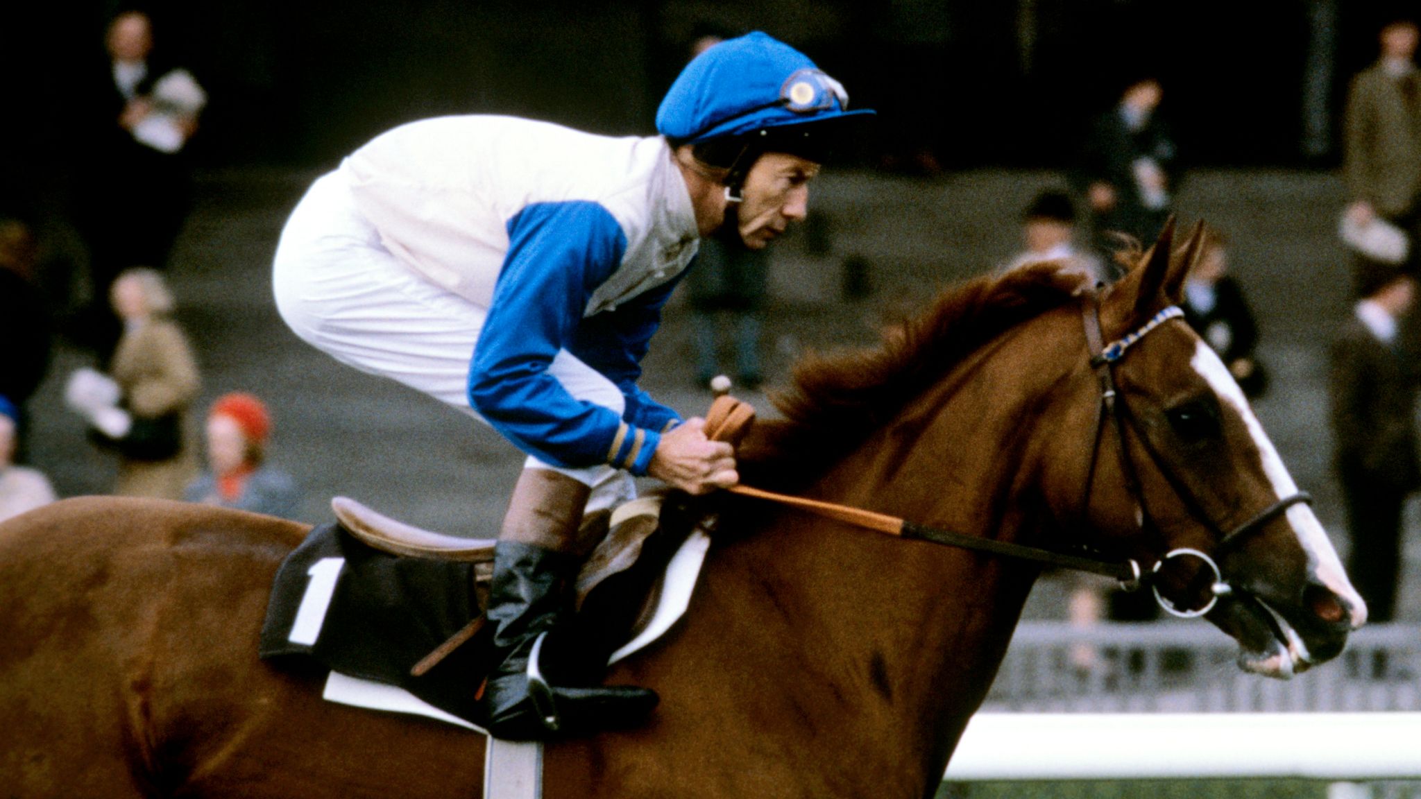 Lester Piggott: Legendary Nine-time Derby-winning Jockey In Hospital In ...