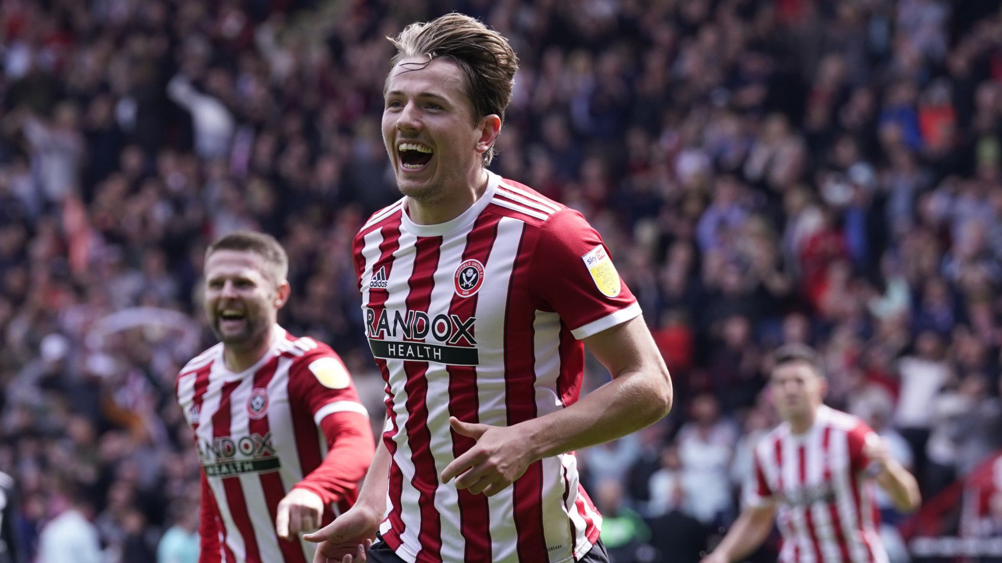 Sheffield United 4-0 Fulham: Blades romp to victory to play-off spot | Football | Sky Sports