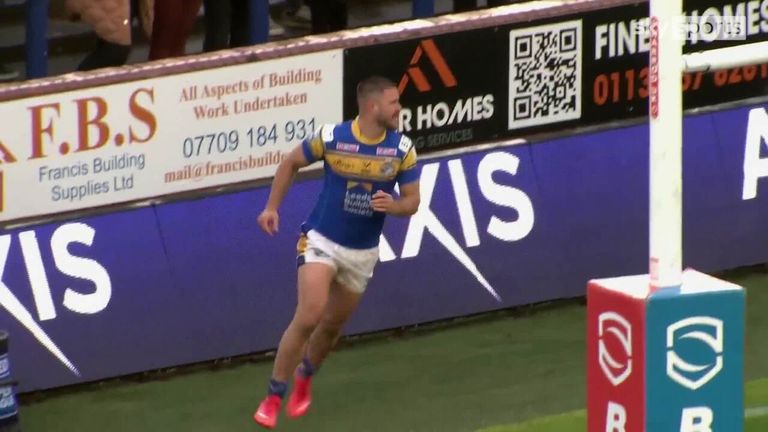 Watch highlights of the Betfred Super League match between Leeds Rhinos and Wakefield Trinity