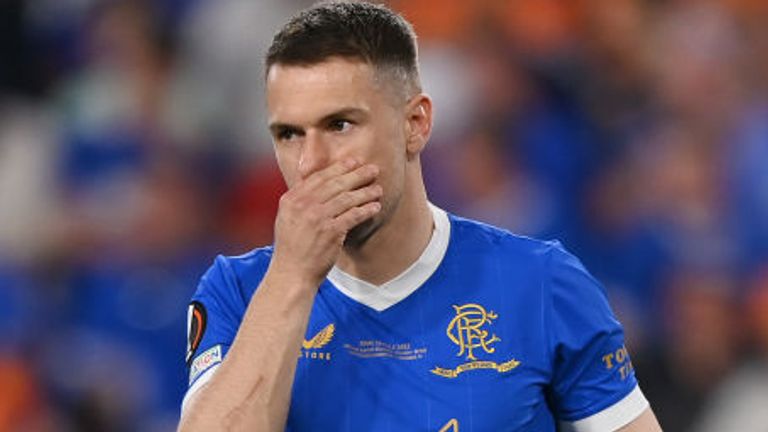 Aaron Ramsey verpasste den entscheidenden Elfmeter, als die Rangers im Finale der Europa League im Elfmeterschießen geschlagen wurden