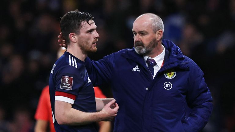 GLASGOW, SCOTLAND - NOVEMBER 15: Andy Robertson and Manager Steve Clarke during a FIFA World Cup Qualifier between Scotland and Denmark at Hampden Park, on November 15, 2021, in Glasgow, Scotland. (Photo by Craig Williamson / SNS Group)