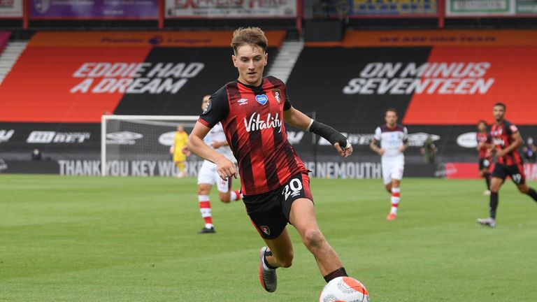 David Brooks playing for Bournemouth .