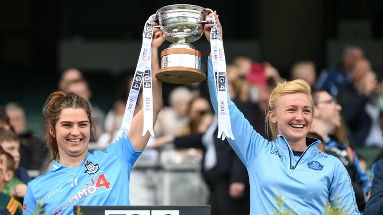 28 May 2022; Dublin's Niamh Collins and Carla Rowe lift the Mary Ramsbottom Cup after the Leinster LGFA Senior Football Championship Final match beween Meath and Dublin at Croke Park in Dublin. Photo by Stephen McCarthy/Sportsfile 