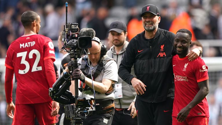Mark Bosnich doesn&#39;t think either Manchester City or Liverpool will lose again this season in the Premier League, but he does think there could yet be a twist in the title race.