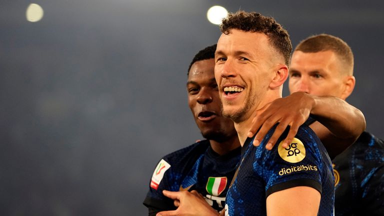 Inter Milan&#39;s Ivan Perisic celebrates after scoring his side&#39;s third goal