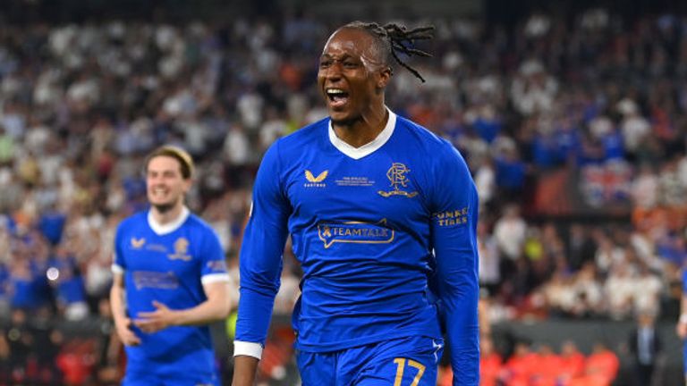 Joe Aribo anotó para dar la ventaja a los Rangers