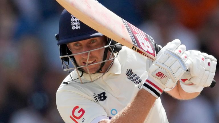 Joe Root subió a tres en el orden de la reciente gira por las Indias Occidentales, pero promedia más de 50 bateando a cuatro para Inglaterra.