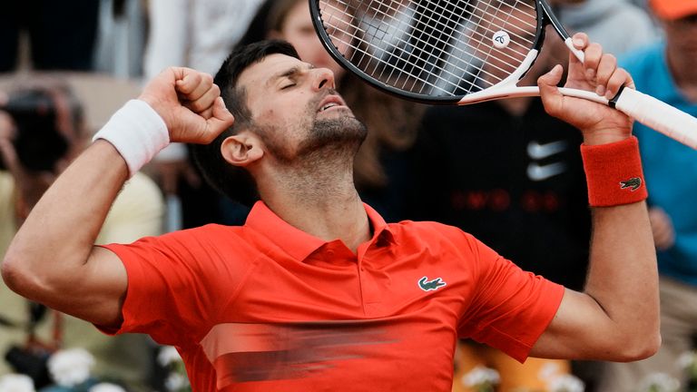 French Open: Novak Djokovic and Rafael Nadal breeze into fourth round of French Open | Tennis News | Sky Sports
