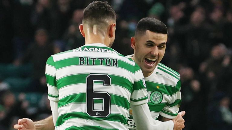 GLASGOW, SCOTLAND - DECEMBER 12: Celtic&#39;s Tom Rogic (right) celebrates with Nir Bitton after he makes it 1-0  during a Cinch premiership match between Celtic and Motherwell at Celtic Park, on December 12, 2021, in Glasgow, Scotland.  (Photo by Alan Harvey / SNS Group)