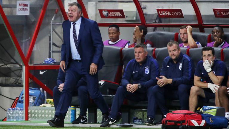 Englands manager Sam Allardyce under 2018 FIFA World Cup-kvalifiseringskampen mot Slovakia 