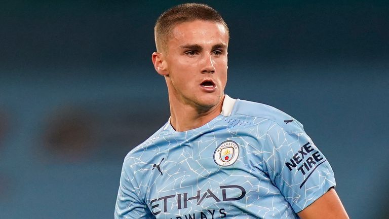 Le défenseur de Manchester City Taylor Harwood-Bellis a passé la saison dernière en prêt à Stoke City