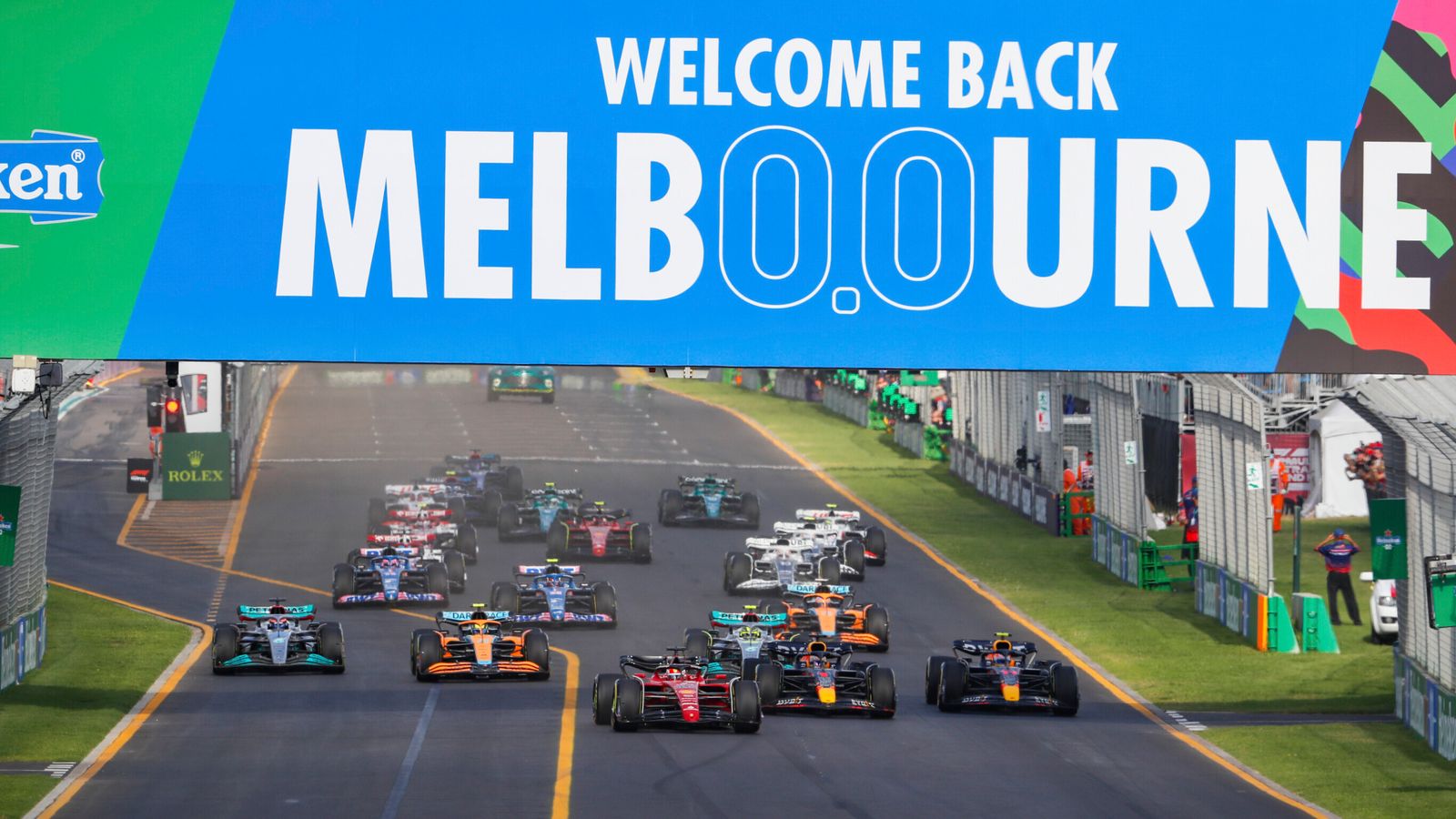Formula 1 to race in Melbourne until 2035 under new Australian Grand Prix agreement