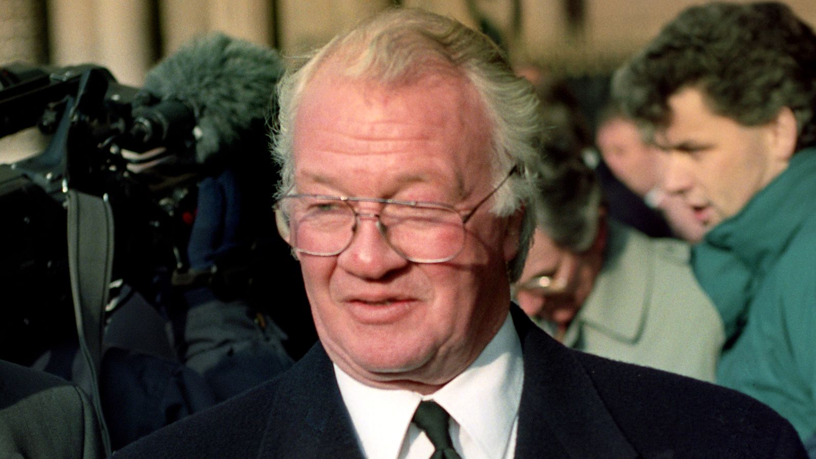 Billy Bingham: Former Northern Ireland manager dies aged 90