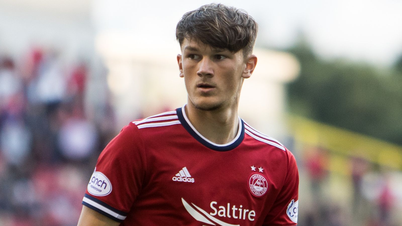 Calvin Ramsay: Liverpool complete £6.5m transfer for Aberdeen right ...