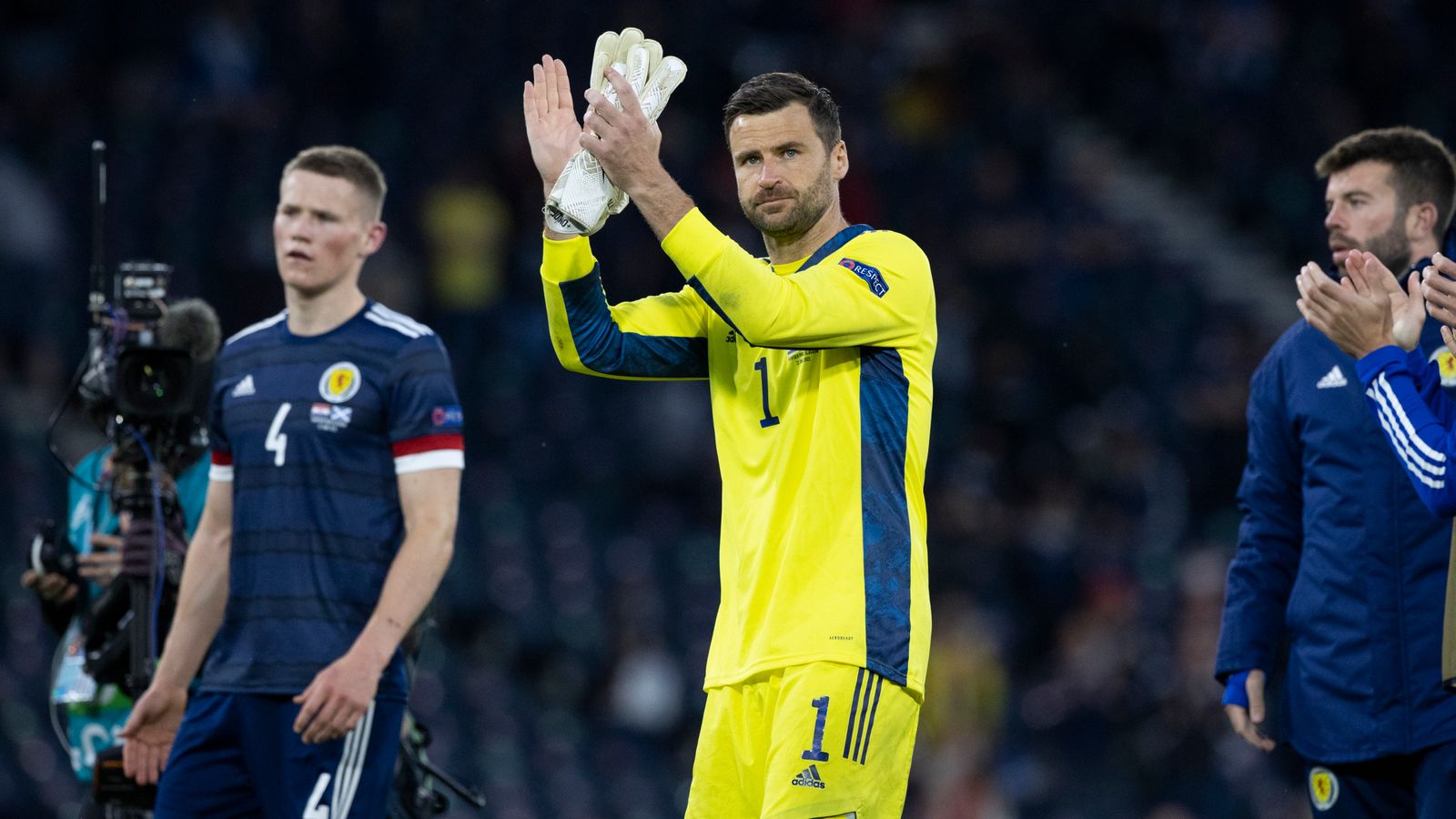 David Marshall: Scotland goalkeeper retires from international football