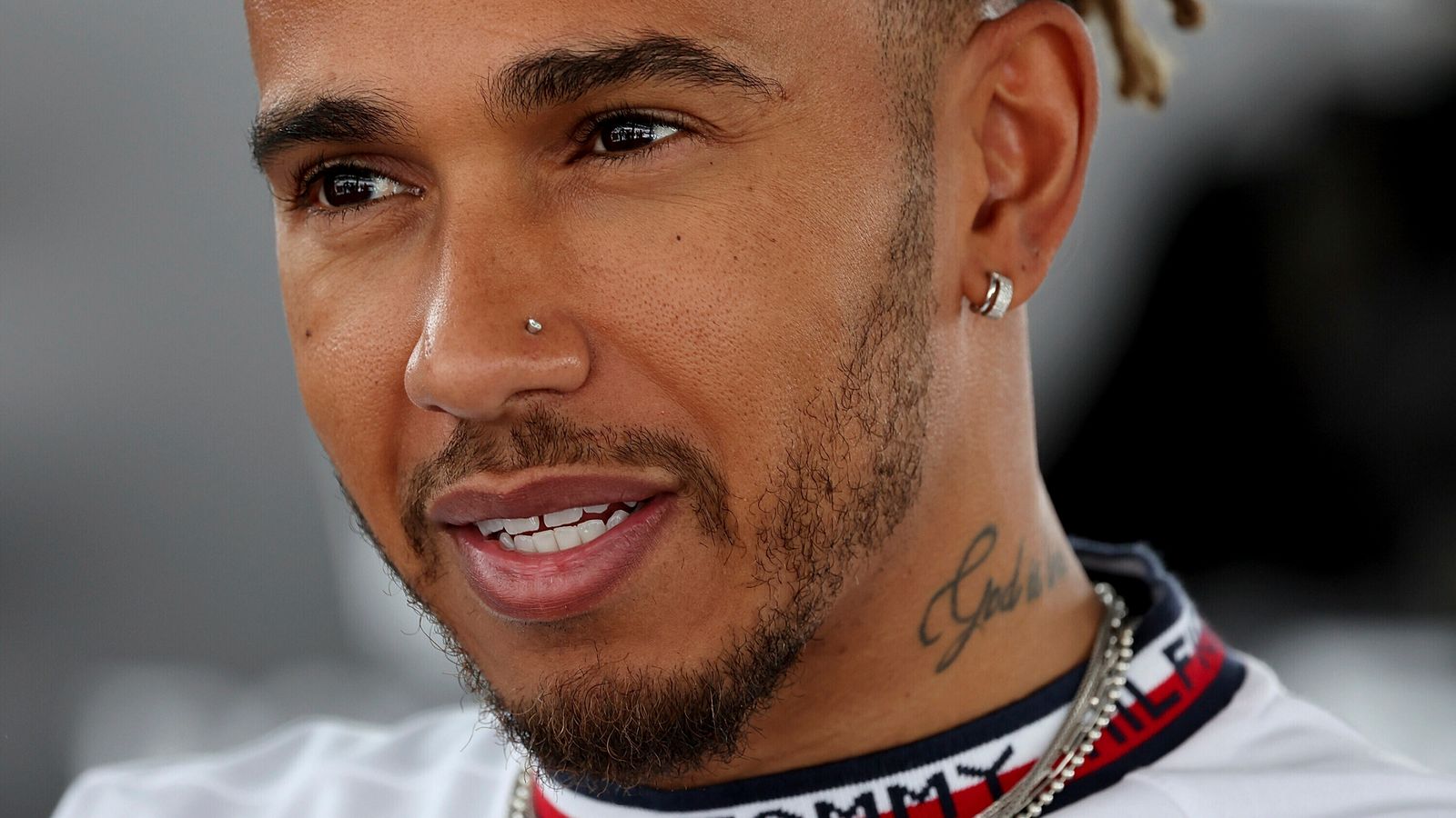 Lewis Hamilton removes nose stud for British Grand Prix practice session