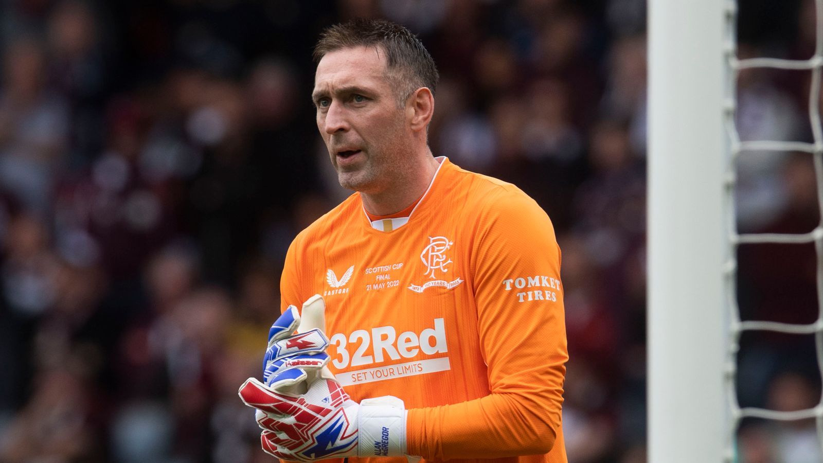 Allan McGregor: Rangers goalkeeper agrees new one-year deal